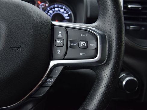 New 2026 RAM 1500 4x4 Crew Cab image 24