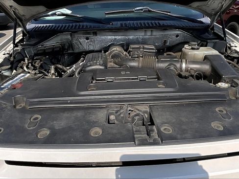 Used 2011 Ford Expedition XLT w/ 202A Rapid Spec Order Code image 10