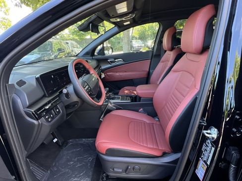 New 2026 Kia Sportage SX FWD image 18