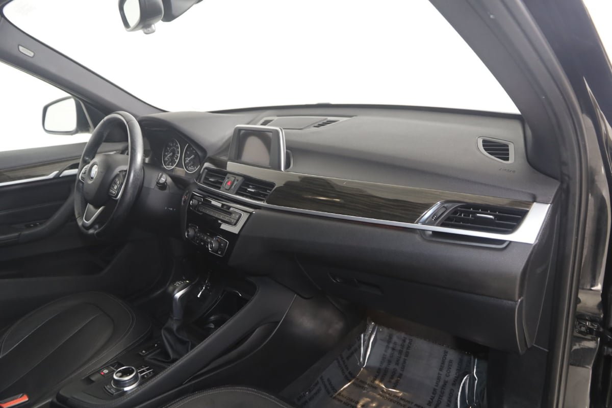 Used 2017 BMW X1 xDrive28i AWD/4WD image 29