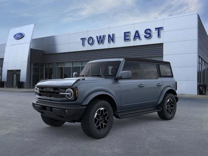 New 2025 Ford Bronco Outer Banks