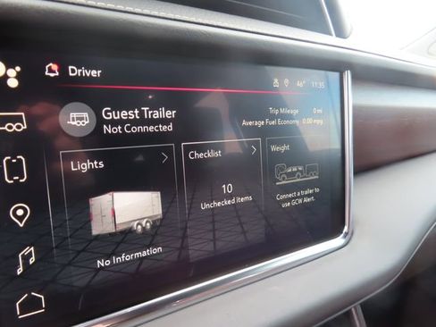 Certified 2024 GMC Yukon Denali Ultimate image 26