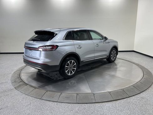 Certified 2022 Lincoln Nautilus Reserve image 6