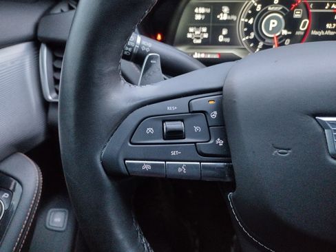 Used 2022 Cadillac CT5 V w/ Premium Package image 20