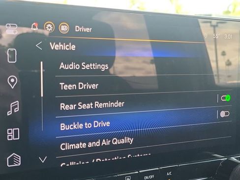 Certified 2025 Chevrolet Colorado W/T w/ WT Custom Package image 13