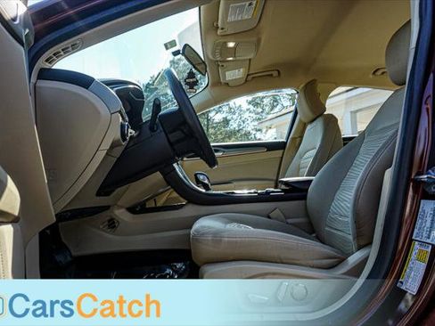 Used 2016 Ford Fusion SE image 18