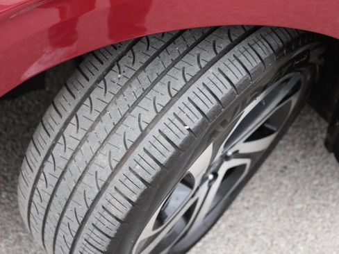 Used 2021 Subaru Legacy Limited image 25