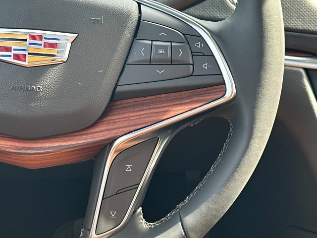 New 2026 Cadillac XT5 Premium Luxury AWD/4WD image 6