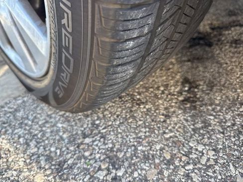 Used 2011 Honda Accord EX-L image 8