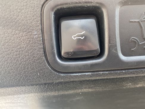 Used 2021 Ford Expedition Max Limited AWD/4WD image 31