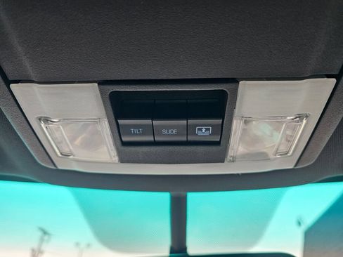 Used 2013 Ford Explorer Limited FWD image 34