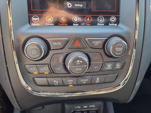 Used 2020 Dodge Durango R/T w/ Blacktop Package RWD image 20