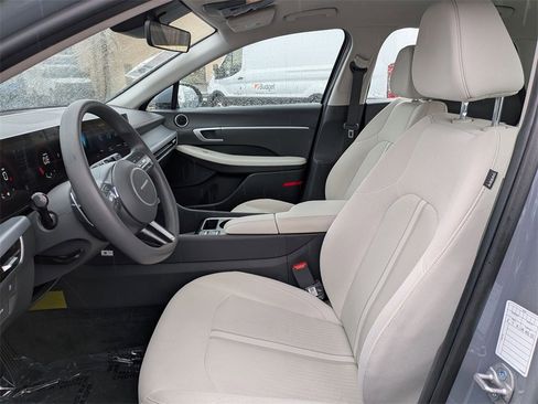 Used 2025 Hyundai Sonata SEL image 15