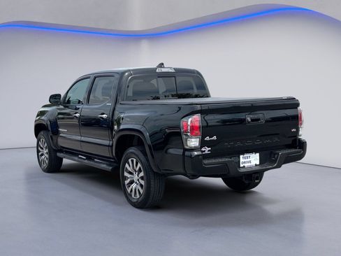Used 2022 Toyota Tacoma Limited AWD/4WD image 6