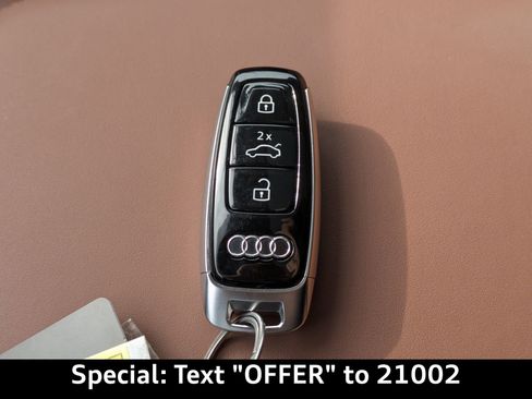 Certified 2024 Audi Q7 3.0T Prestige image 39