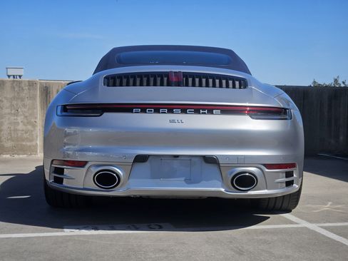 Certified 2023 Porsche 911 Carrera image 7