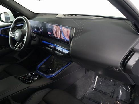 Used 2025 BMW X3 xDrive30i w/ M Sport Package image 9