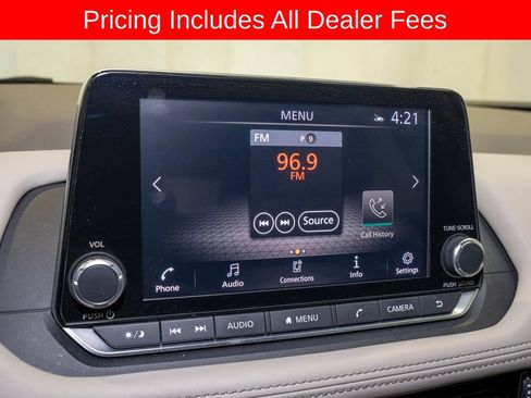 Used 2021 Nissan Rogue SV FWD image 12