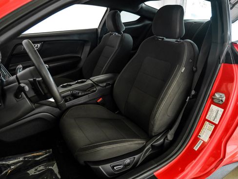 Used 2015 Ford Mustang Coupe w/ Equipment Group 051A RWD image 22