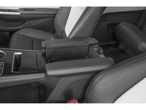 Certified 2025 Toyota Sienna XSE w/ XSE Premium Package AWD/4WD image 10