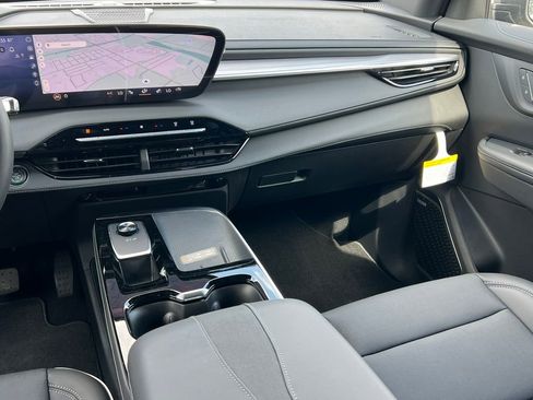 New 2026 Buick Enclave Preferred w/ Power Package image 35