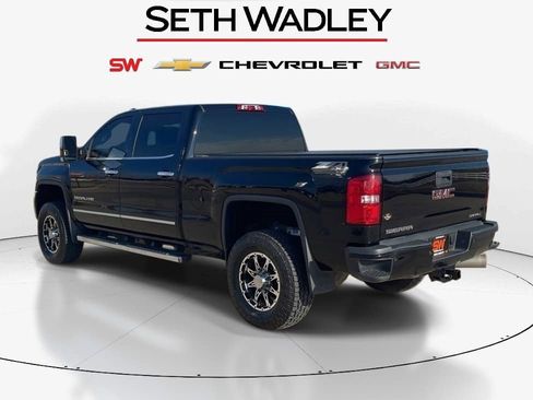 Used 2016 GMC Sierra 3500 Denali w/ Duramax Plus Package image 5
