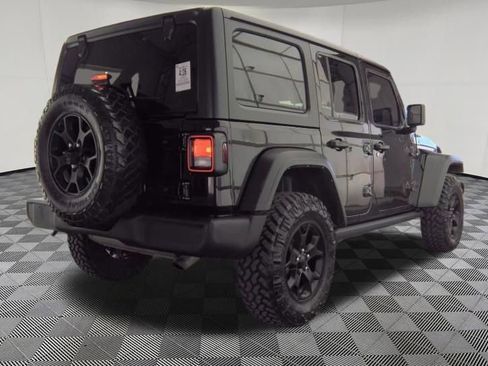 Used 2022 Jeep Wrangler Unlimited Sport image 3