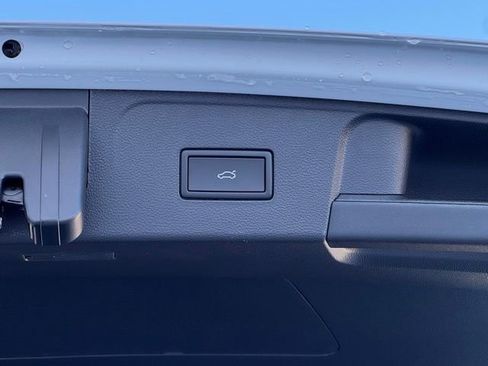 New 2026 Volkswagen Atlas Peak Edition image 22