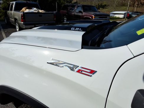 Certified 2024 Chevrolet Silverado 1500 ZR2 w/ Technology Package image 11