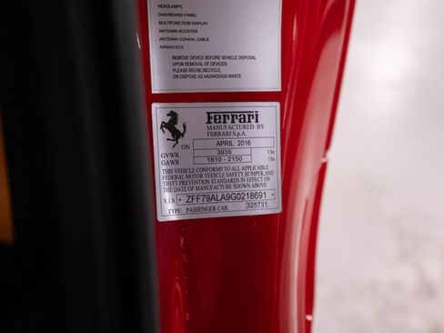 Used 2016 Ferrari 488 GTB RWD image 22