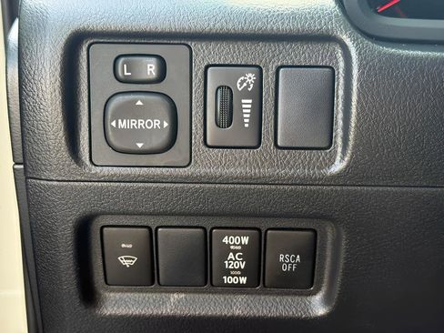 Used 2013 Toyota 4Runner Limited AWD/4WD image 25