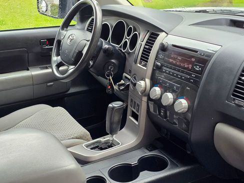 Used 2012 Toyota Tundra 4x4 Double Cab image 15