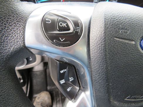 Used 2020 Ford Transit Connect XL image 11