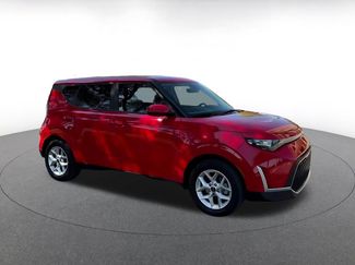 Used 2025 Kia Soul LX w/ LX Technology Package video 2