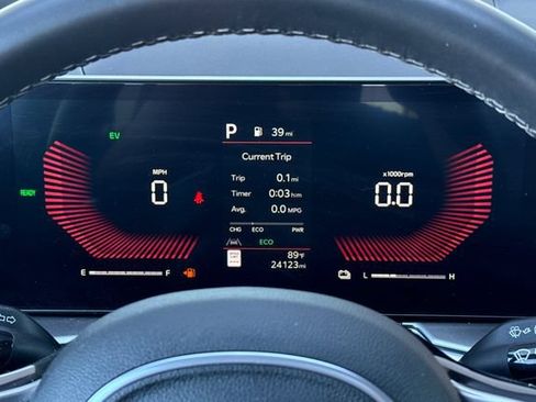 Certified 2025 Kia Sorento EX AWD/4WD image 35