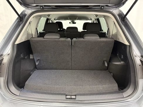 Used 2024 Volkswagen Tiguan S FWD image 30