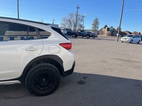 Used 2020 Subaru Crosstrek Hybrid w/ Moonroof Package w/Navigation image 8