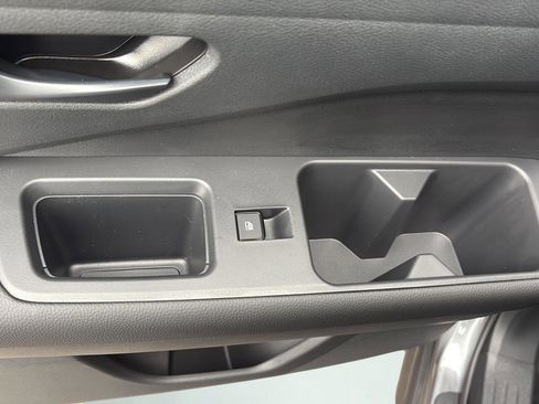 New 2026 Nissan Pathfinder SV image 21