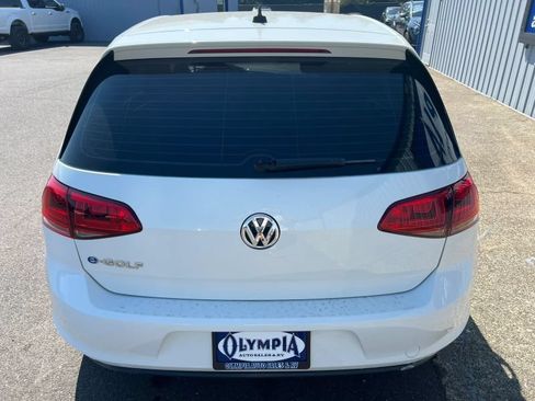 Used 2016 Volkswagen e-Golf SE w/ DC Fast Charging Package FWD image 13