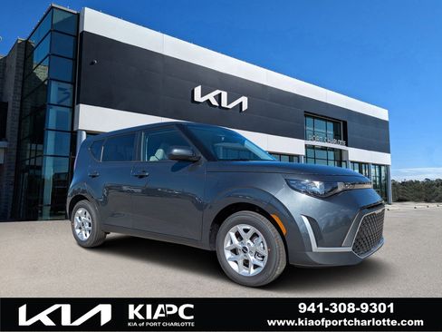 New 2025 Kia Soul LX image 1