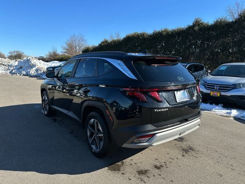 Certified 2025 Hyundai Tucson SEL image 3