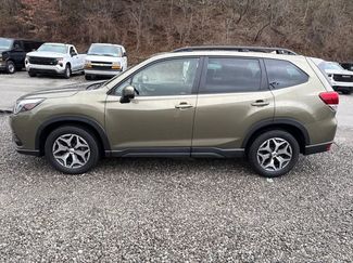 Used 2023 Subaru Forester Premium AWD/4WD video 2