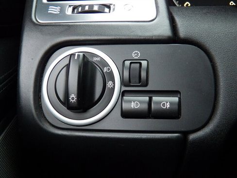 Used 2011 Land Rover Range Rover Sport Supercharged image 32