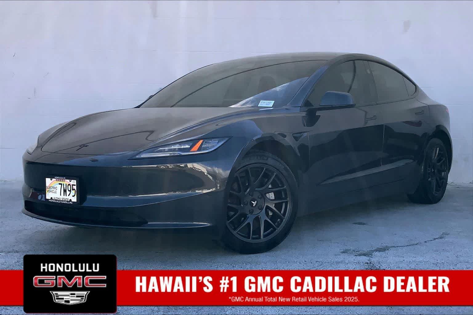 Used 2024 Tesla Model 3 Standard Range RWD image 1
