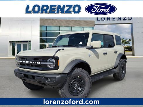 New 2026 Ford Bronco Outer Banks AWD/4WD image 1