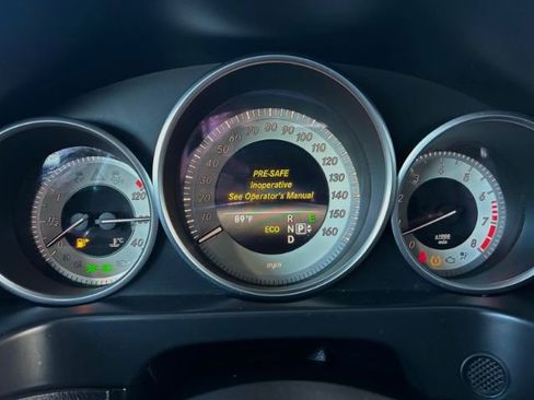 Used 2014 Mercedes-Benz E 350 4MATIC Sedan image 17