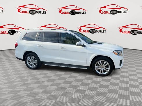 Used 2018 Mercedes-Benz GLS 450 4MATIC w/ Premium Package image 9