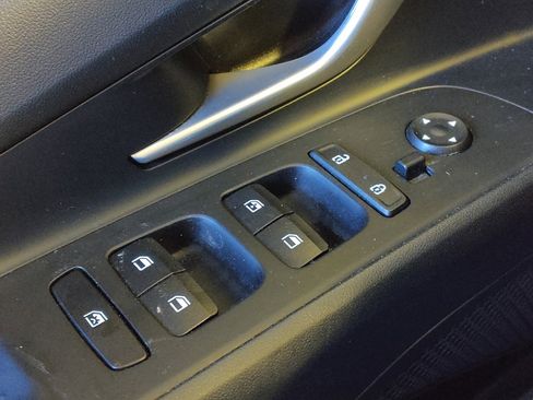 Used 2022 Hyundai Elantra SEL w/ Convenience Package image 27