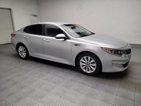 Used 2016 Kia Optima EX FWD image 11