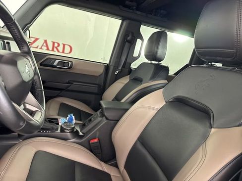 Certified 2024 Ford Bronco Wildtrak image 11